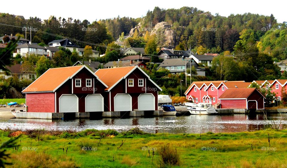 Boat house 