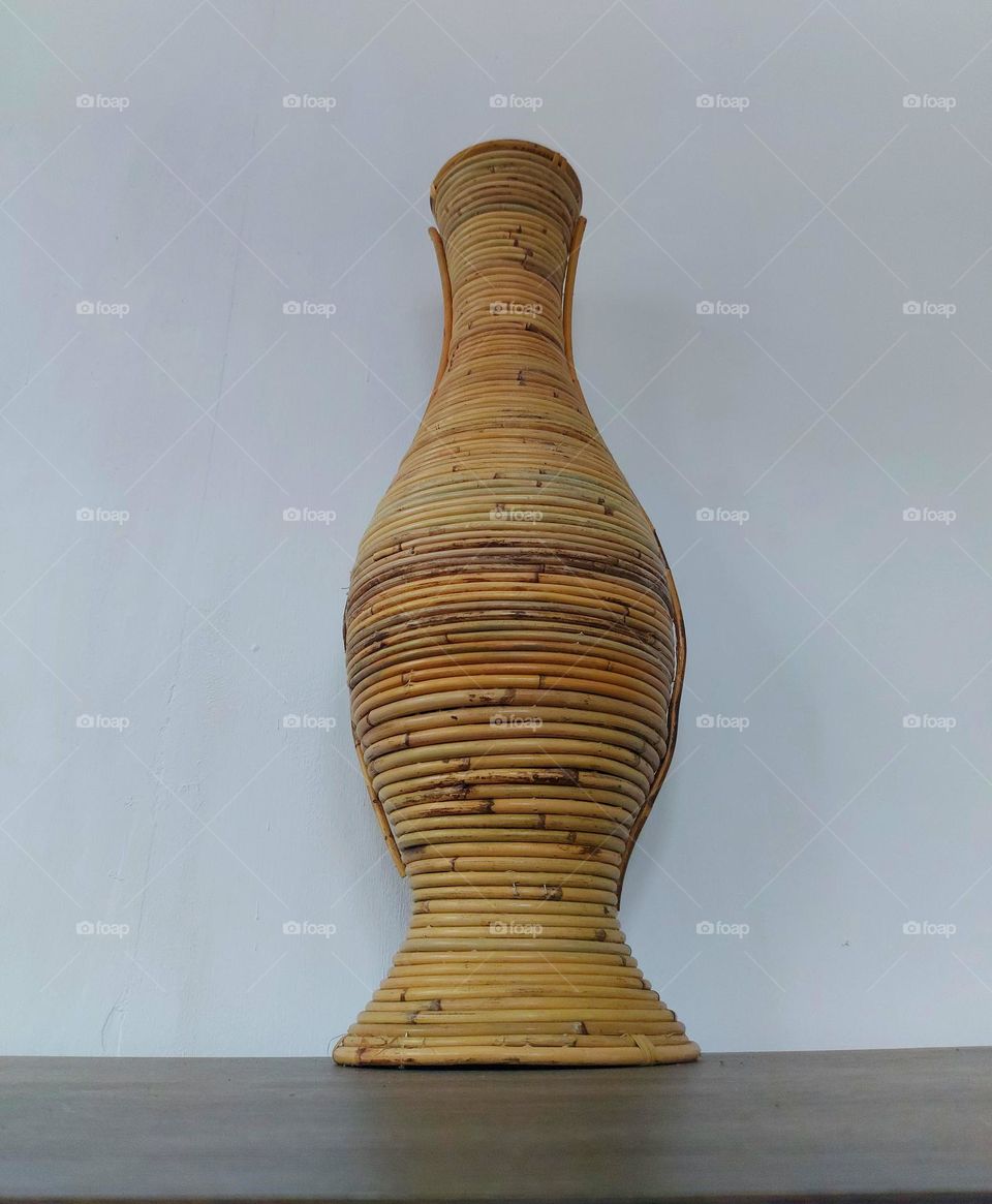 Rattan jars, handmade from rattan