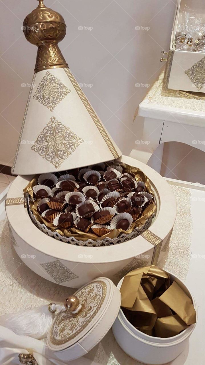 chocolate gift for weeding