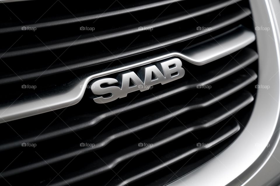 Saab 9-5 grill