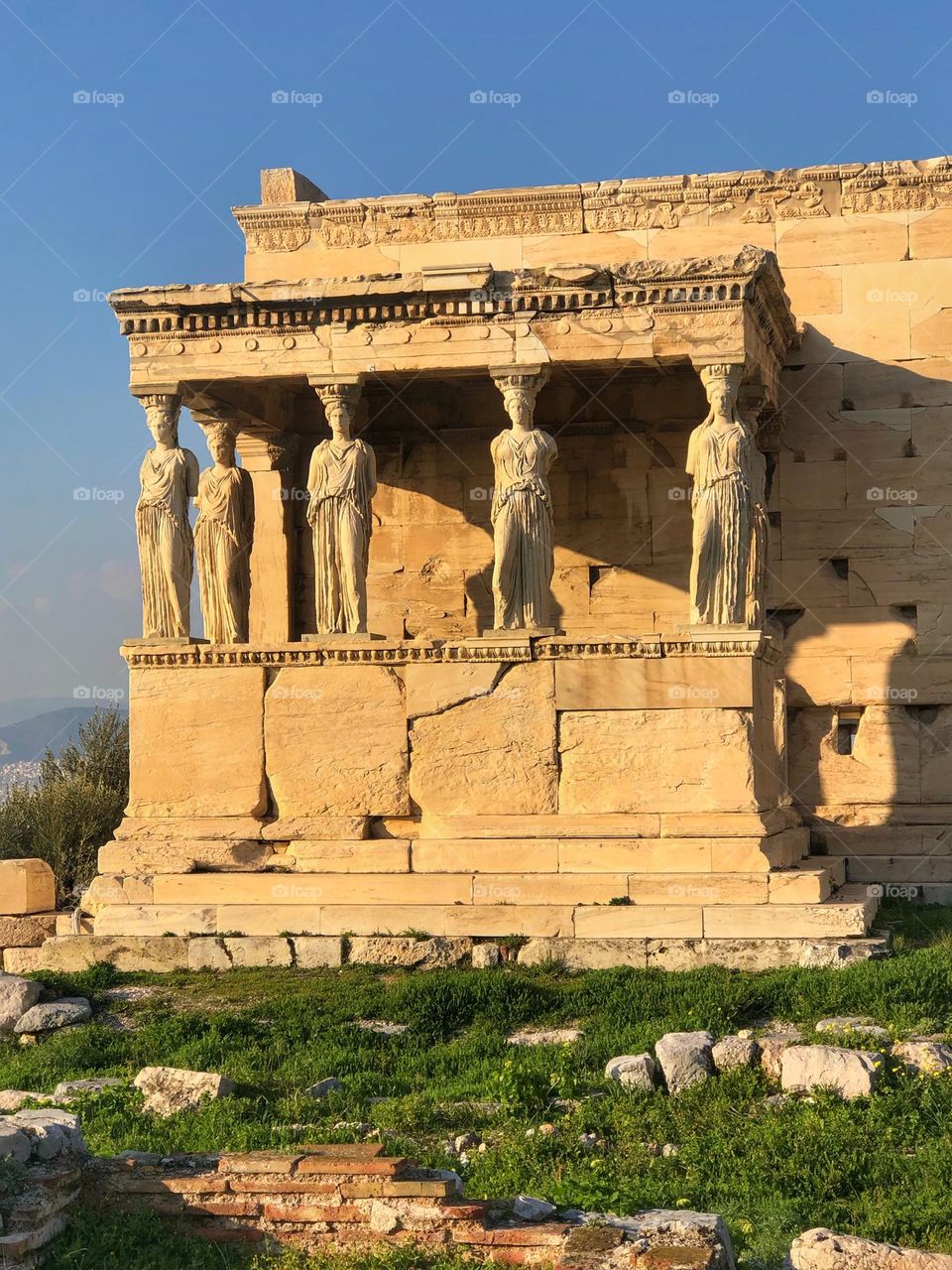 Caryatids, Seven Sisters, Acropolis, Athens, Greece, history, architecture,