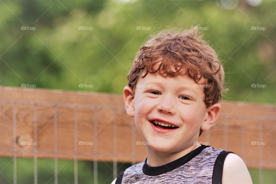 Like a child, be happy for no reason. 