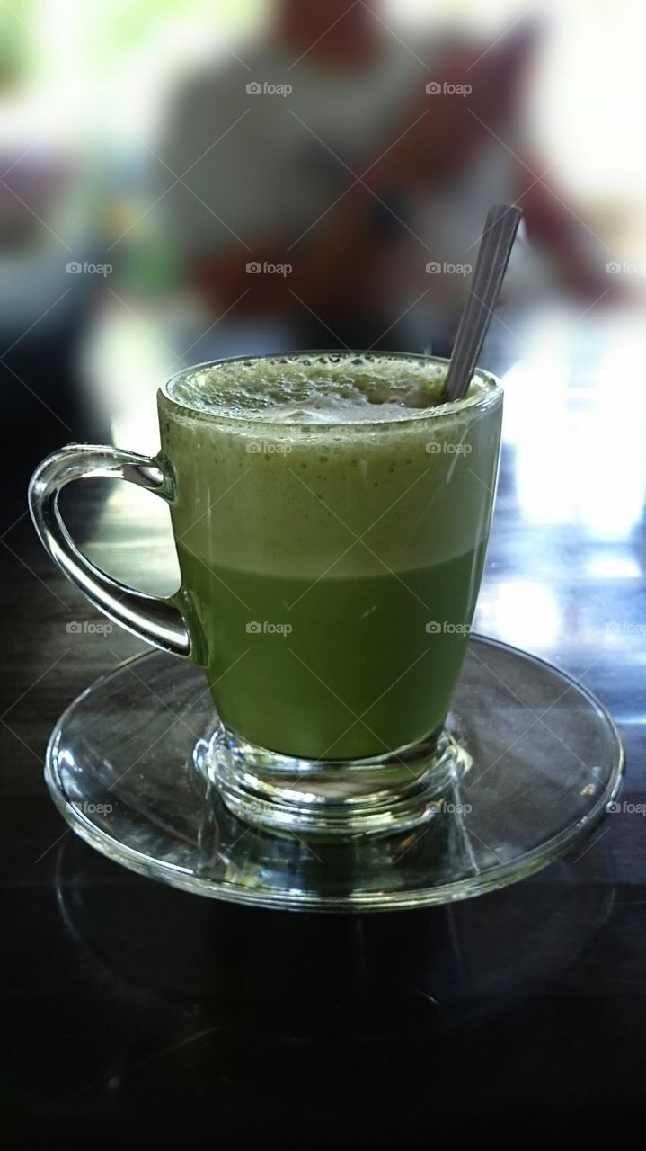 hot green tea 