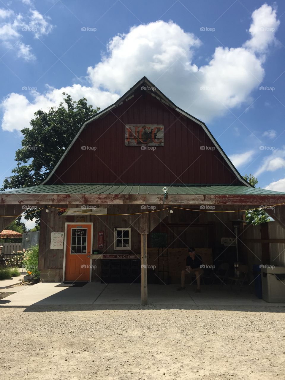 Barn Store
