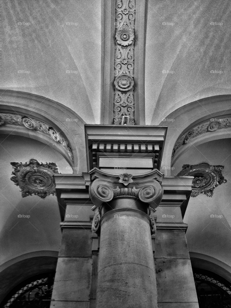 Column Detail Westin Paris. Upon Arrival to the Westin -Vendome in Paris you are greeted by these wonderful columns
