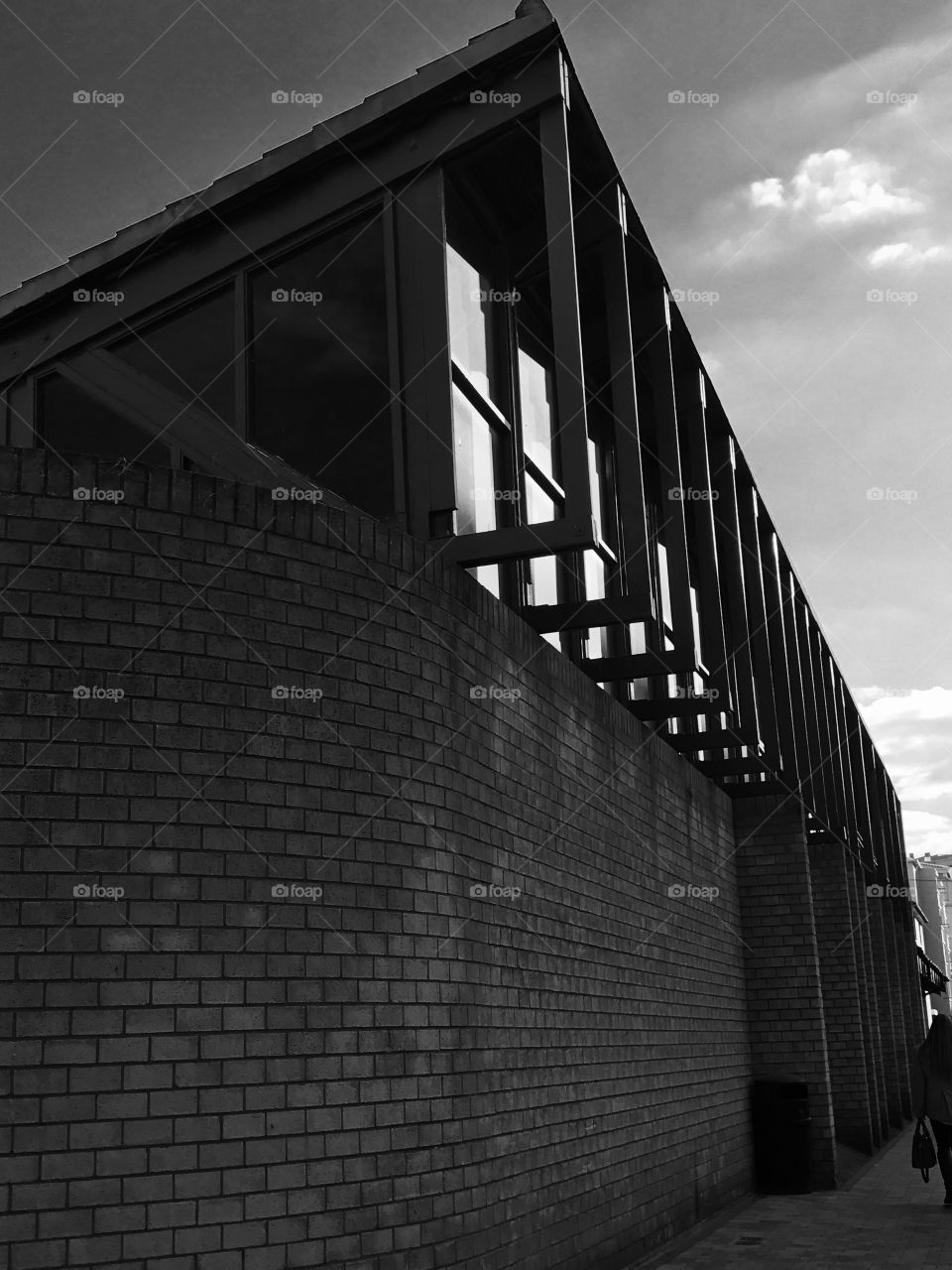 Buildings-structures-glass-brick 