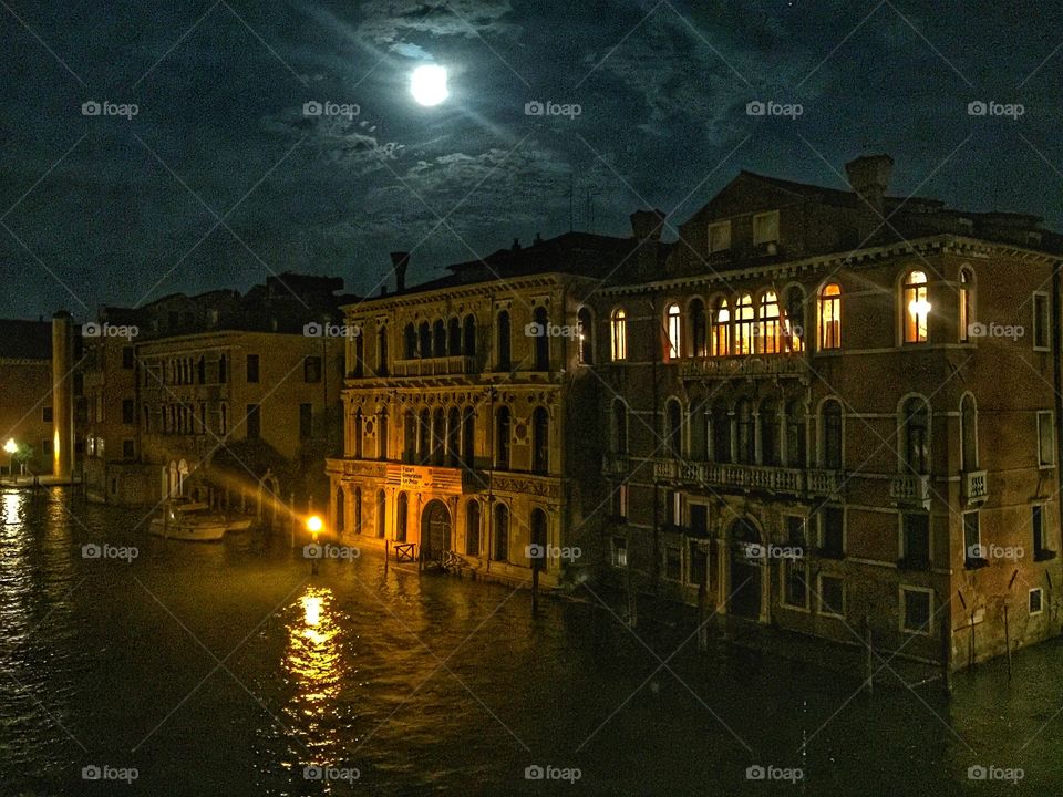 Venice at night ... the moon, the canals, lights and reflections 