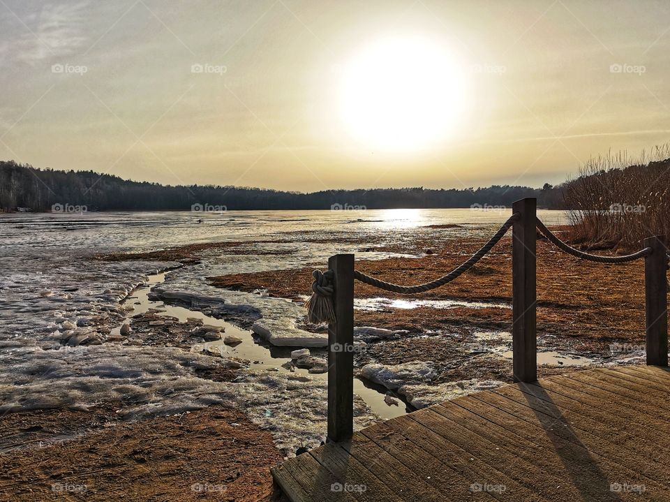 Winter by the lake