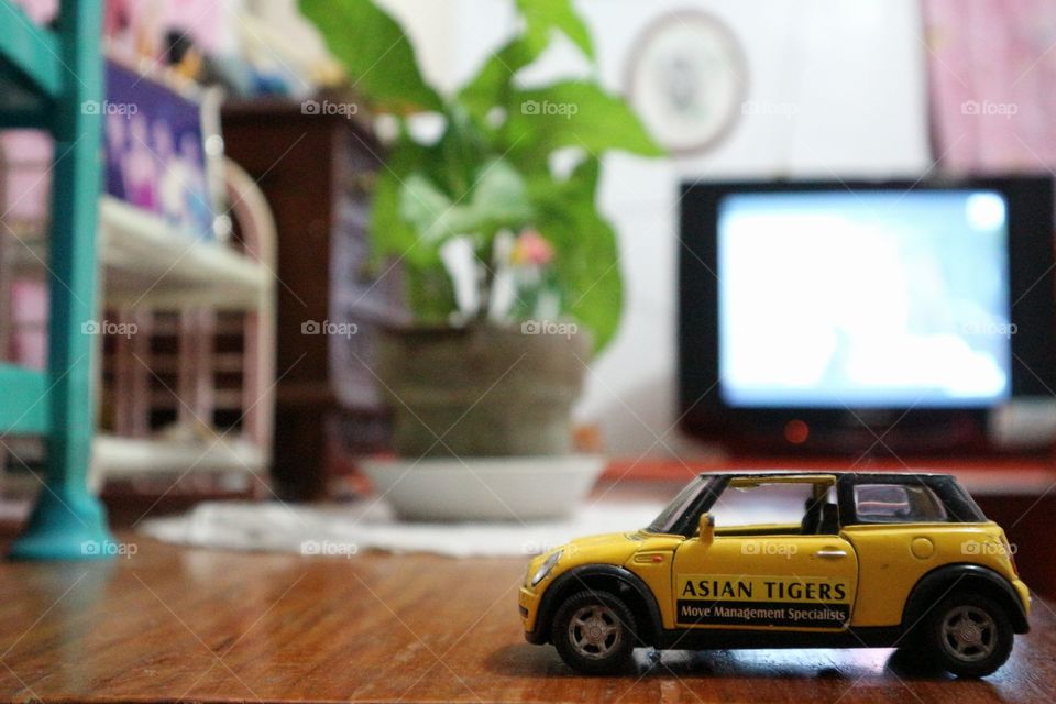 toy car