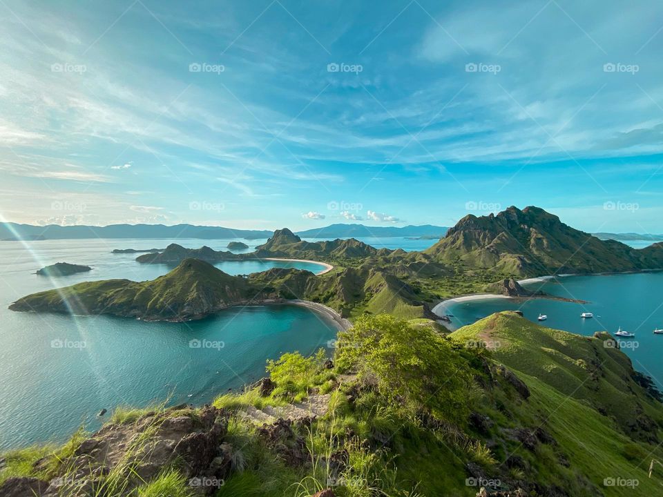 Three beaches in Komodo @actlikeaduck