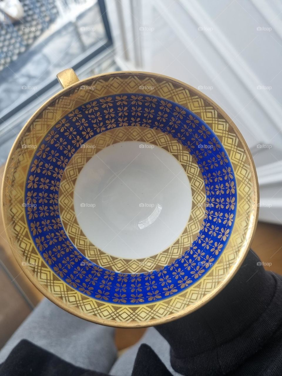 Beautiful combination of crockery