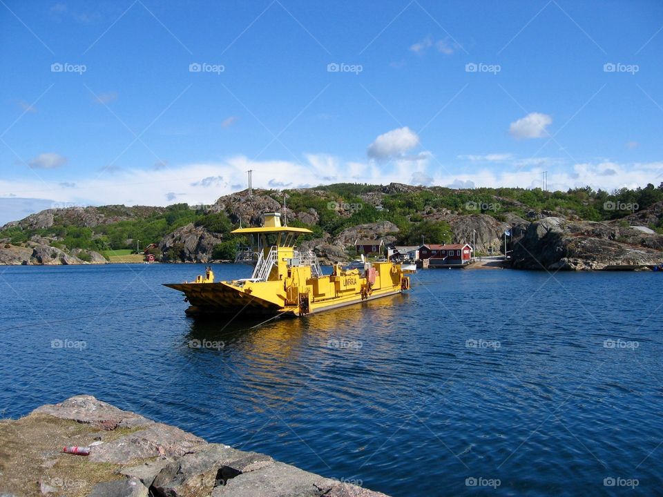 Ferry Cross
 the ocean
