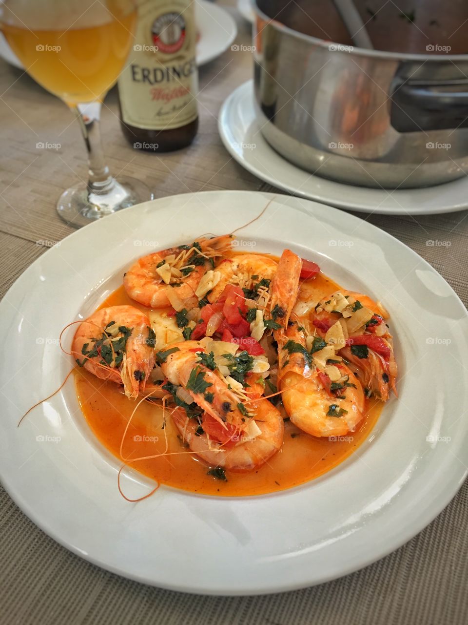 shrimp in white wine