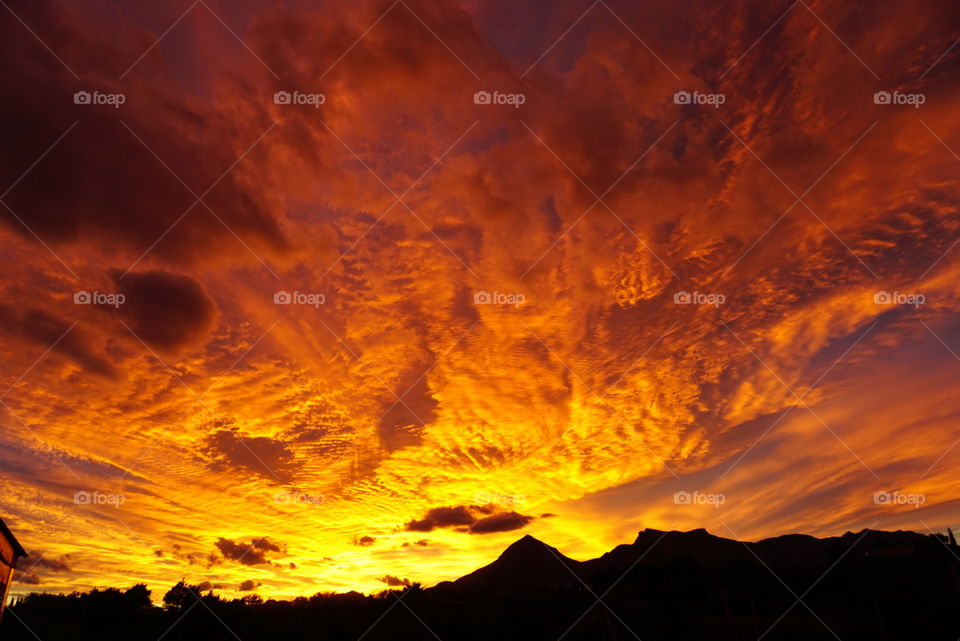 Sky#clouds#sunset#colors#moment#mountains