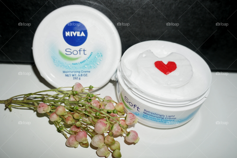 Nivea soft cream