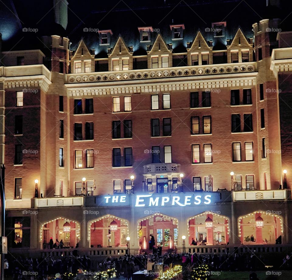 Lights artificial vs natural,  The Empress Hotel Victoria BC,