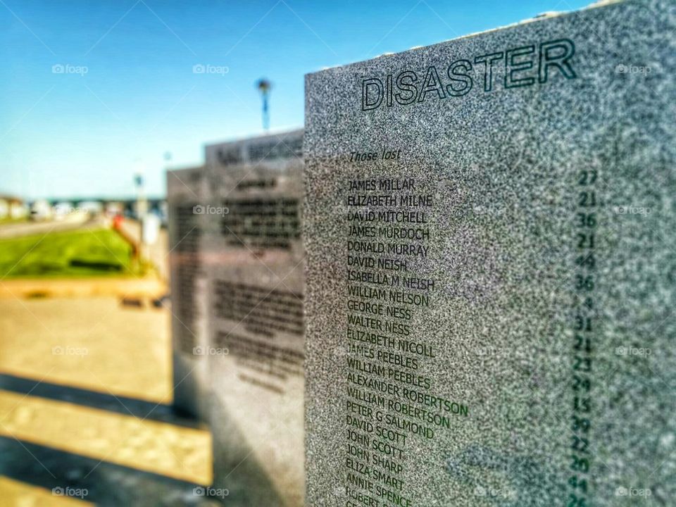 Tay Bridge Disaster Monument