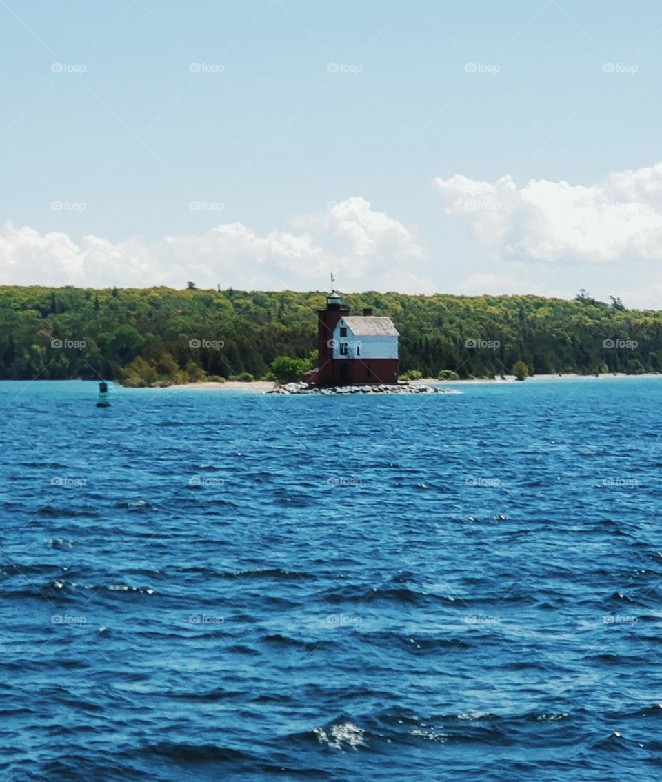 Light house guide your ships home