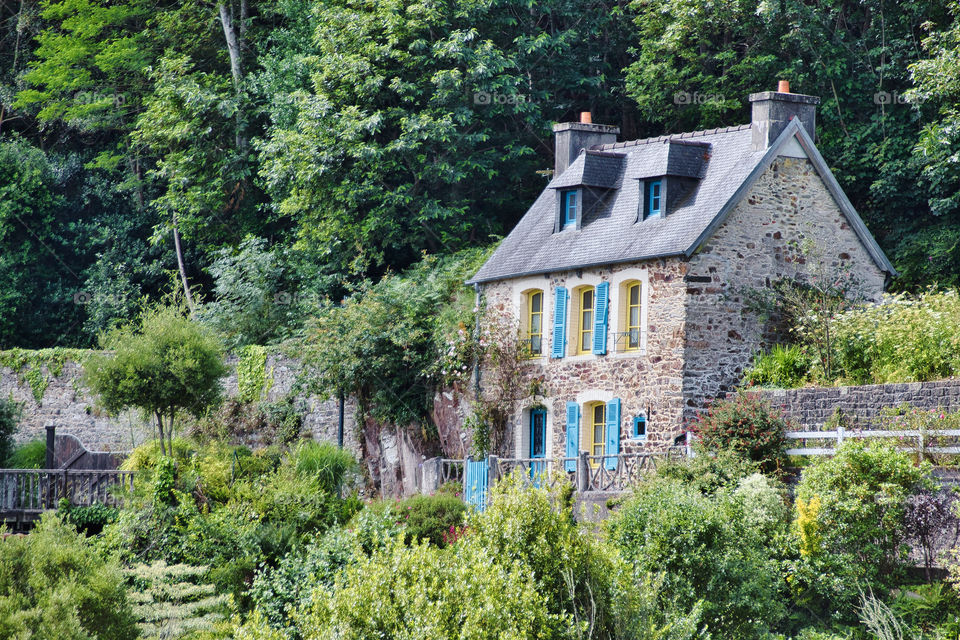 house in the mountains