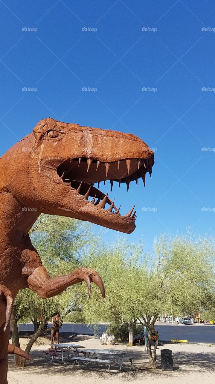 T Rex mommy