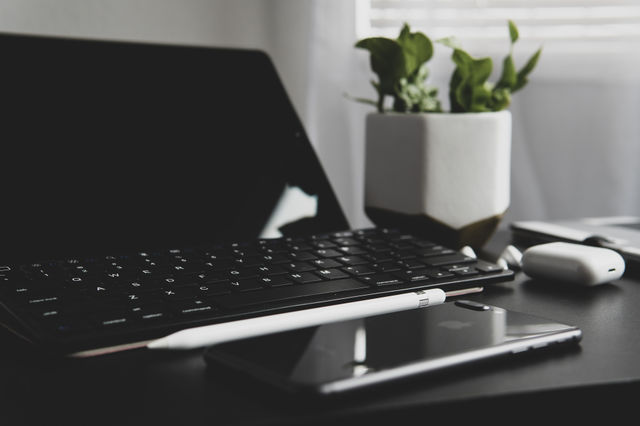 Working from home with Apple