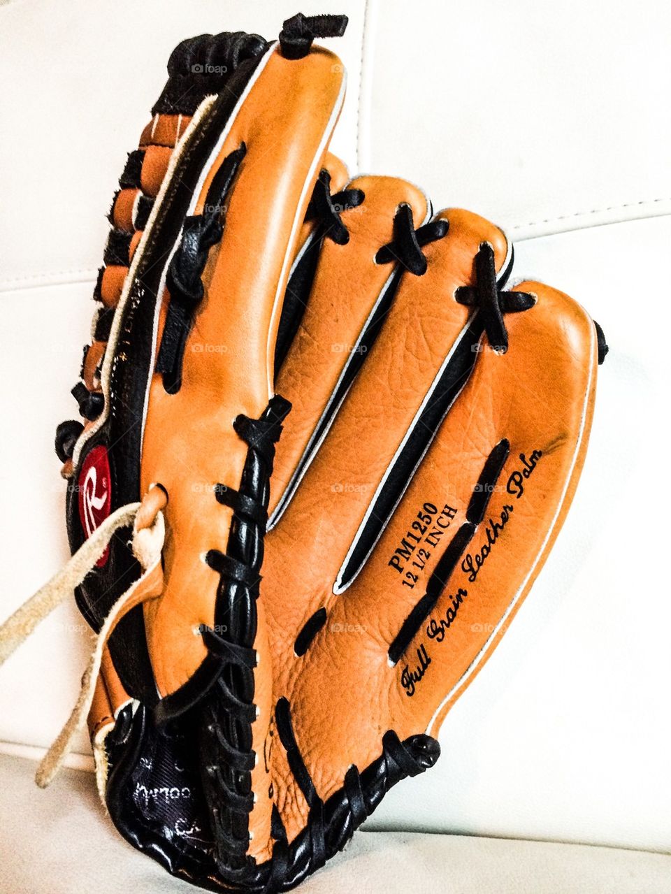 Baseball glove