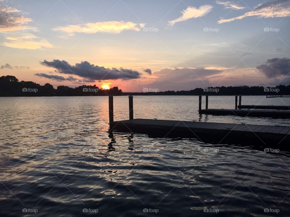Summer day on the lake 