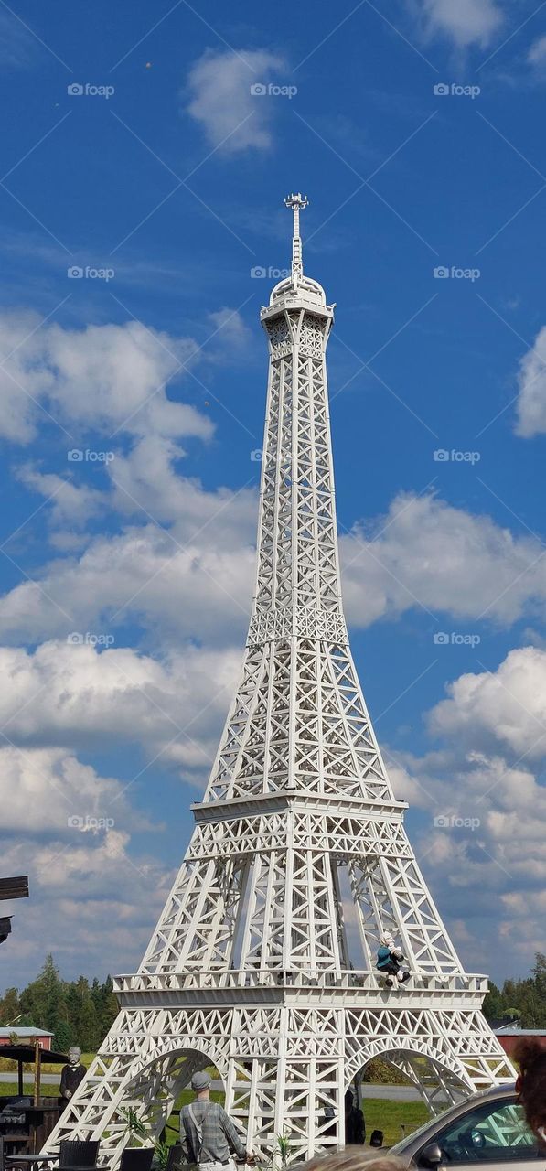 Eiffel tower