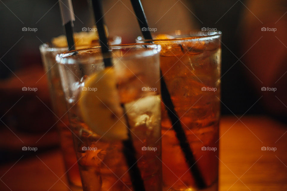 Long Island Iced Tea, drinks, restaurant, straw, lemon, 