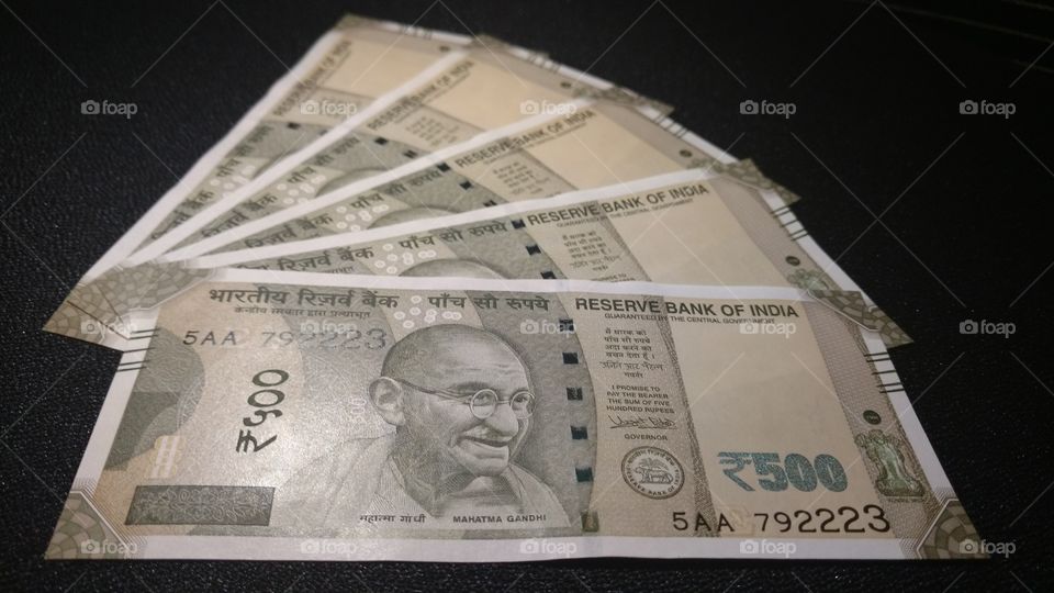 Indian currency 500 rupees- In cool Grey color