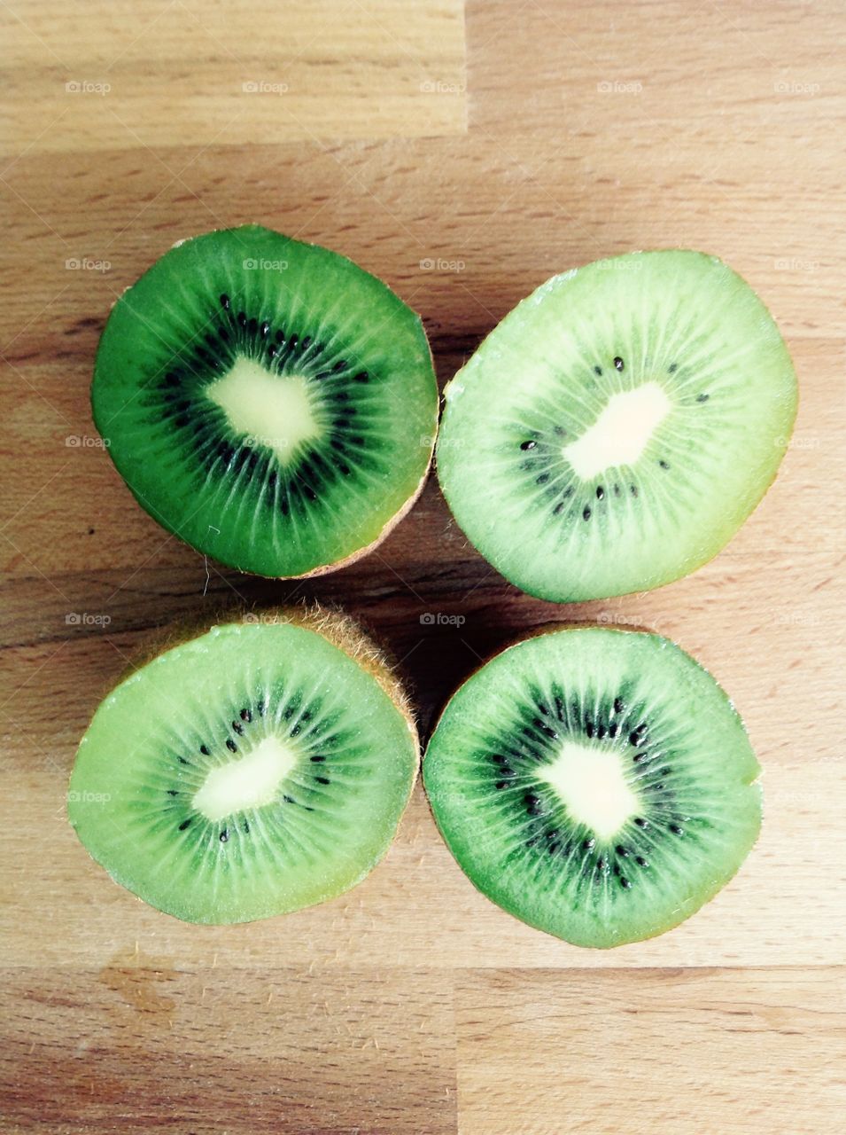 Fruits- Kiwi 