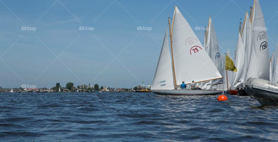 Light wind. One class race loosdrecht Holland Regenboog
