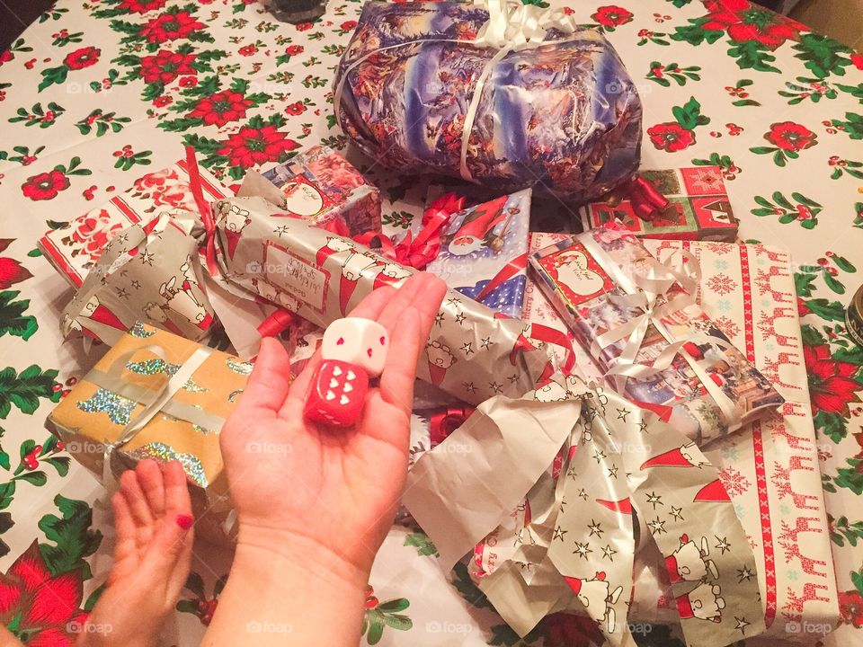 Swedish traditional Christmas present game. Swedish people and other play this together at christmas eve, very popular.