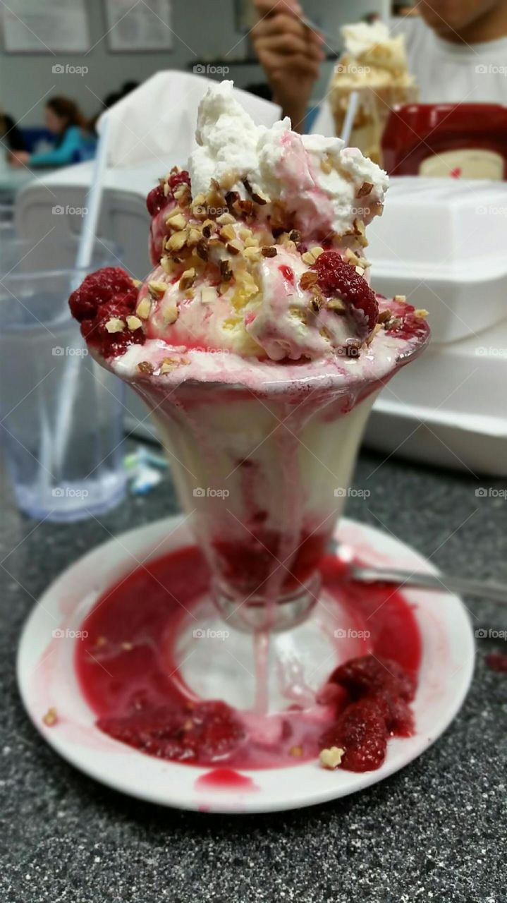 Strawberry Sundae Ice Cream. Ice cream sundae craving and went to an Ice cream restaurant