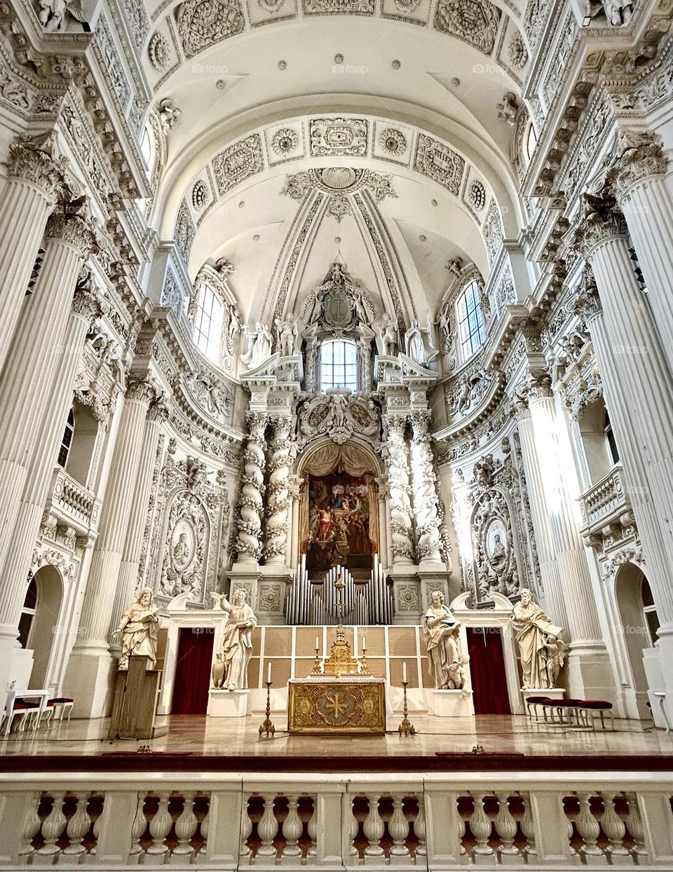 Munich , cathédrale March 2023 . 