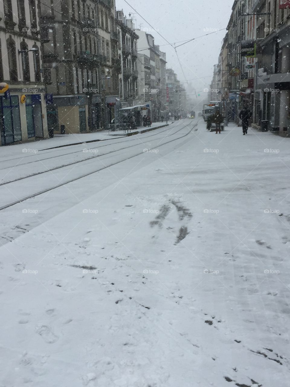 La rue Jean Jaurès avec de la neige (Brest) 