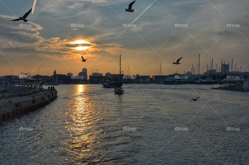 Atardecer, Puerto de Valencia (Valencia - Spain)