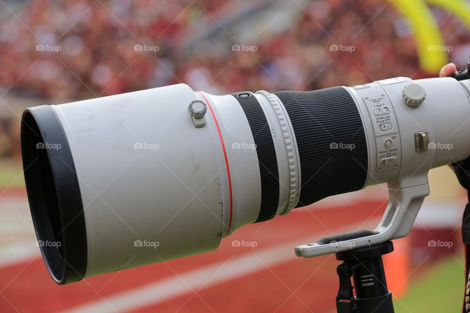 Super telephoto in business