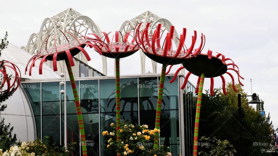 Glass flowers outside Space Needle