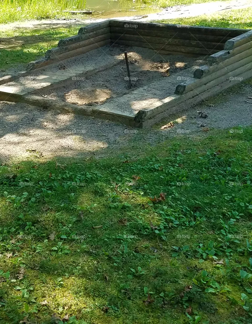 horseshoes