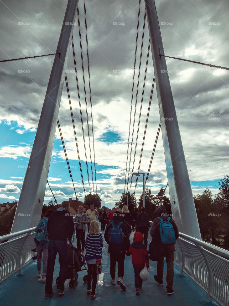 Take a look at the bridge from the inside 