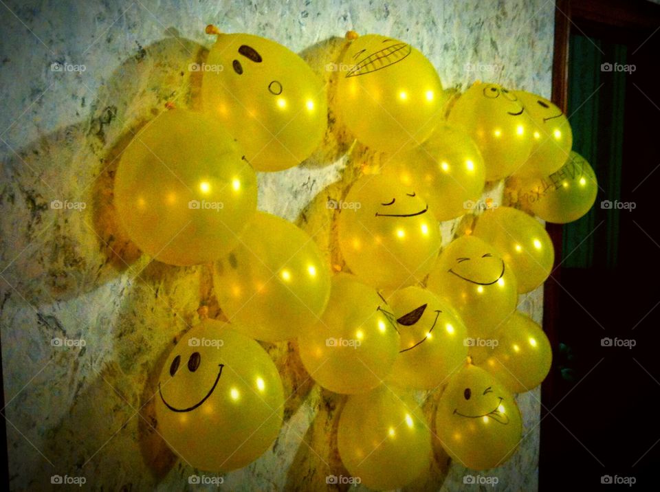 happy ballons