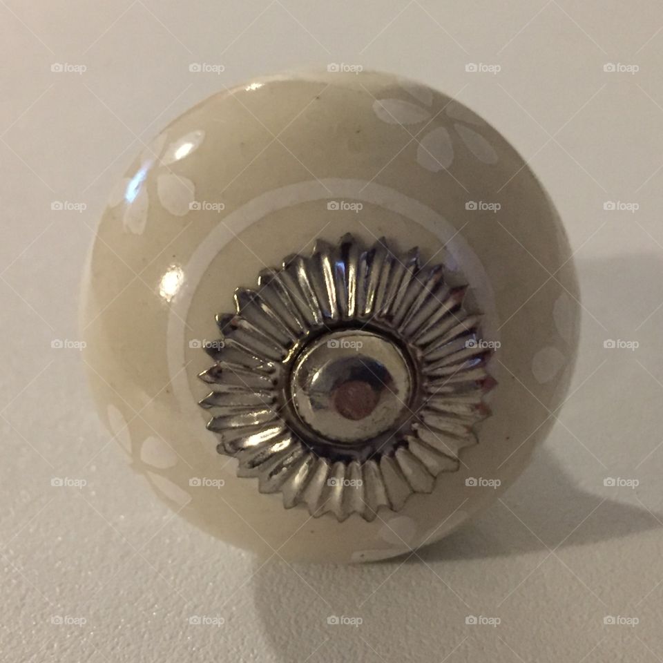 Bulb, Ball, Equipment, Desktop, Gold