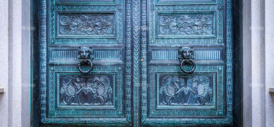 ENTER IF YOU DARE. THOSE WHO ARE WORTHY