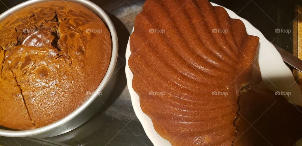 Just Baking Cake 🎂