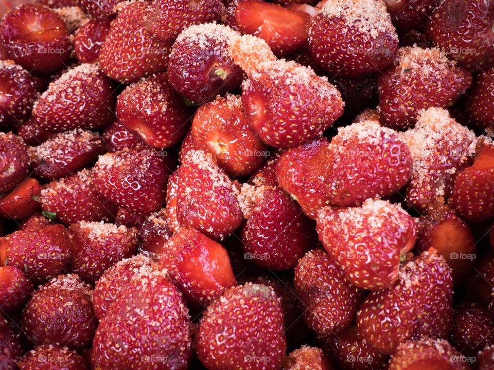 Strawberries with sugar