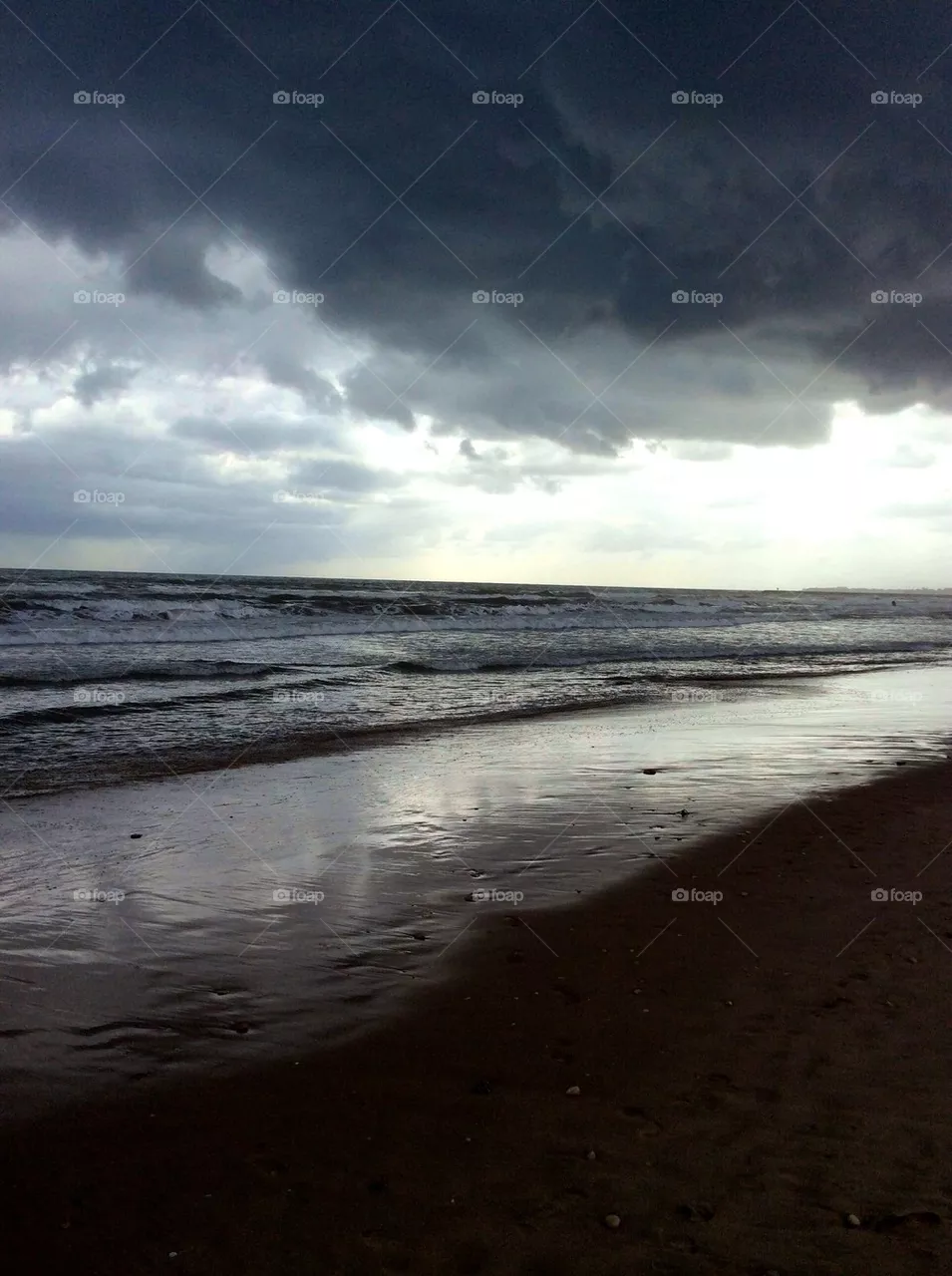 Dark sea