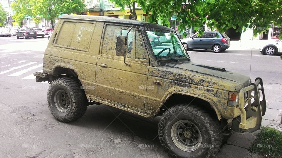 Dirty jeep