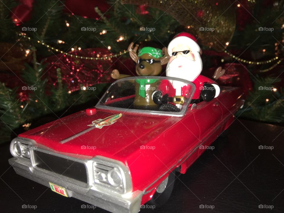 Low rider Santa.