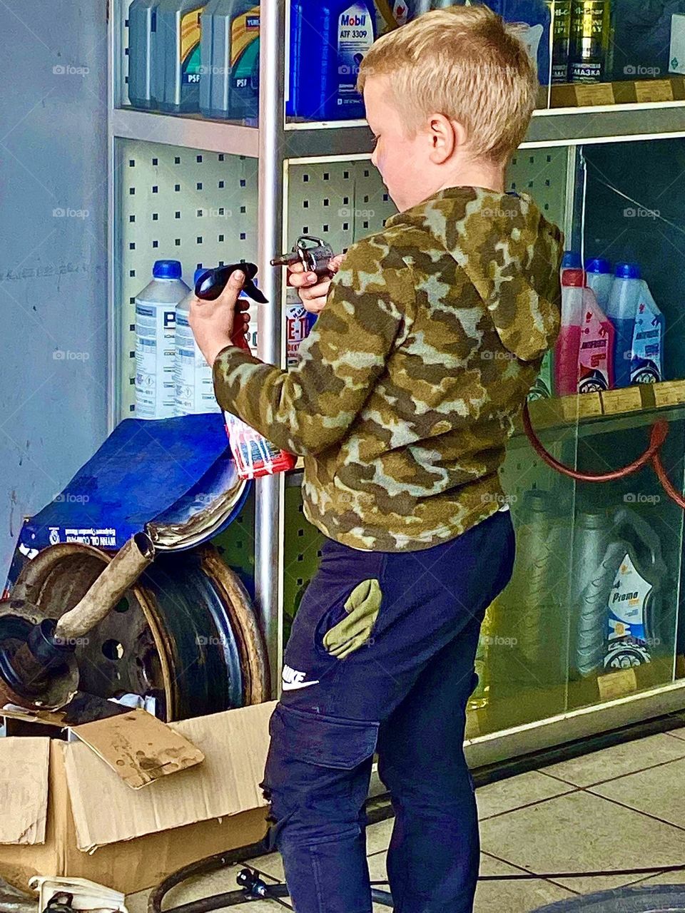 #boy #playing #involved
#blond #smart #